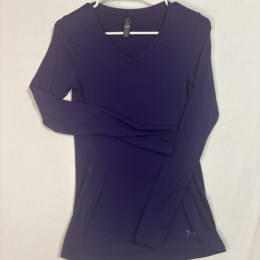 Under Armour V Neck Purple Small Long Sleeve Semi-Fitted Heat Gear Women Shirt